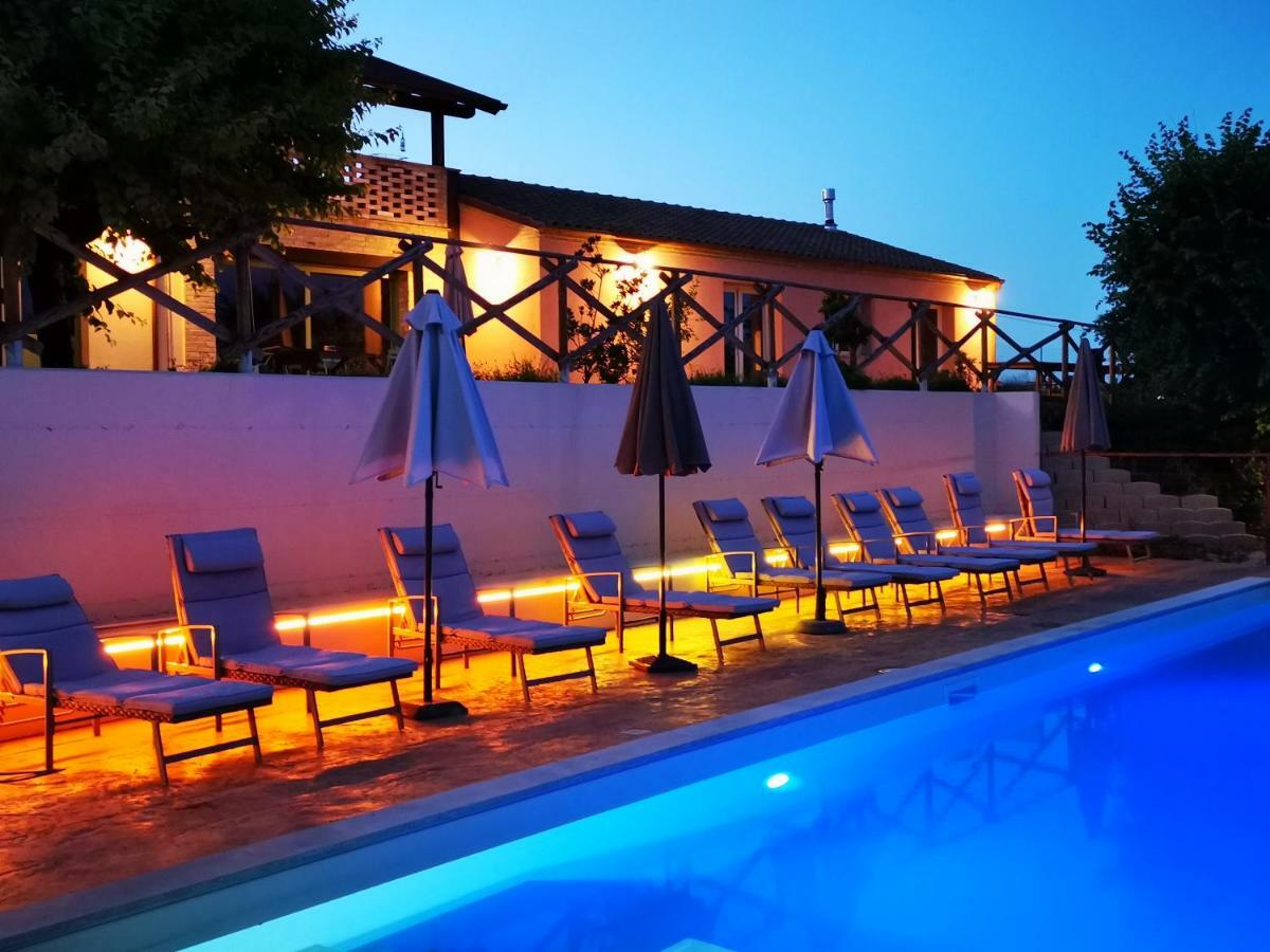 B&B Ceresa - Country House Loreto Exterior foto